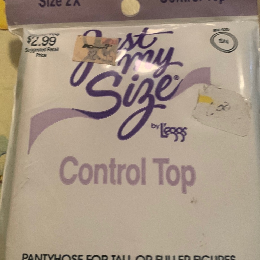 Just My Size Leggs Control Top Pantyhose Size 2X suntan sn sheer toe L'eggs
